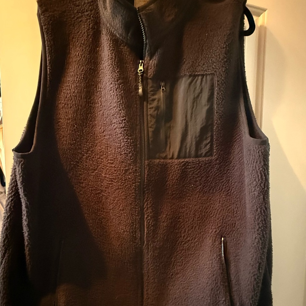 Men's Cozy Brown Fleece Vest